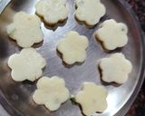 A picture of step 4 of Spicy healthy Semolina& Paneer Bites.
