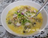 Hình bước làm 4 của món Cháo hàu đập trứng gà