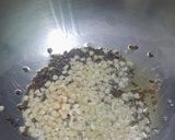 A picture of step 4 of Totapuri raw mango Urad Methi - Goan style curry.