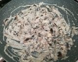 A picture of step 4 of Creamy Ricotta and Mushroom Pasta.