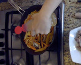 A picture of step 5 of Beef Yaki Udon 🍻.