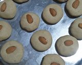 A picture of step 4 of Wheat flour Naan khatai.