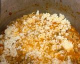 A picture of step 3 of Masala orzo pasta.