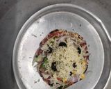 ભાખરી પીઝા (Bhakhri Pizza Recipe In Gujarati) રેસીપી સ્ટેપ2ફોટો