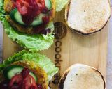 A picture of step 3 of Potato Chapli Kabab Burger 🍔.