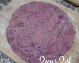 A picture of step 2 of Beetroot Rotis/Chapatis with Beetroot Onion Raita.