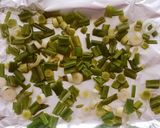 Foto del paso 3 de la receta: Salmón con verduras al horno