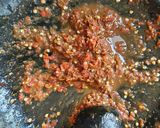 Foto langkah ke 4 dari resep Udang Goreng Mentega dengan Sambal Terasi Mentah.