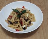 Pas rețetă Paste sedanini cu vinete, roșioare și mozzarella 9 fotografie