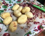 Foto del paso 1 de la receta: Papas punzadas