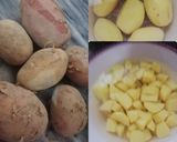 A picture of step 2 of Aloo matar.