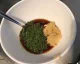 Une image de l'étape 2 de Marinade aigre douce au gingembre,citron,persil et soja (pour poissons et légumes).