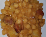 Foto del paso 8 de la receta: Potaje de garbanzos con chorizo y patatas
