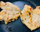Foto del paso 2 de la receta: Pollo gratinado con setas y falsa carbonara
