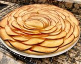 Foto del paso 12 de la receta: “Tarta de manzana con masa crujiente”(Apple pie with crispy dough”)