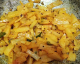 உருளைக்கிழங்கு வருவல் ரெசிபி ஸ்டேப் 4 புகைப்படம்