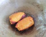 A picture of step 3 of Bread rolls.