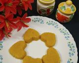A picture of step 4 of Rava Kesari.