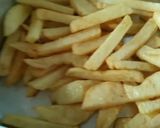 A picture of step 1 of Pizza fries.