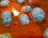 A picture of step 4 of Meatballs Stuffed with Hard-Boiled Egg.
