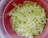 Foto langkah ke 1 dari resep Tumis Labu Siam, Wortel, dan Tahu.