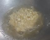 हिरव्या माठाची भाजी (hirvya mataha chi bhaji recipe in marathi) रेसिपी स्टेप 2 फोटो 
