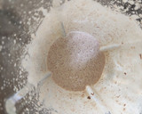 Foto del paso 2 de la receta: Bombones de chocolate con relleno de Chapulín 🦗