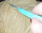 Foto del paso 3 de la receta: Budín de Dulce de Leche con Chocolate y Pasas