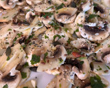 Foto del paso 3 de la receta: Ensalada de champiñones crudos