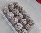 Foto del paso 3 de la receta: Bomboncitos de avena y coco