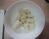 Foto del paso 1 de la receta: Budín de banana y chocolate 🍌🍫