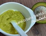 Foto langkah ke 2 dari resep MPASI Pure Avocado🥑 baby Darell 6mo.