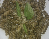 Foto del paso 2 de la receta: Pasta al pesto facilísimo