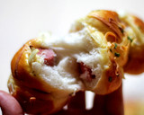 Foto langkah ke 9 dari resep Roti Sosis Sapi Empuk sampai 3 hari,kesukaan kita ;) - Sausage hotdog bun.
