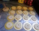Foto langkah ke 8 dari resep Donat Autolys takaran sendok makan anti gagal.