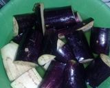Foto langkah ke 1 dari resep Sambal goreng terong terasi.