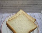 Foto langkah ke 1 dari resep Fruits & Cheese Toast.