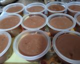 Foto langkah ke 3 dari resep Puding Roti Tawar Bertabur Coklat.