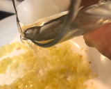 Foto del paso 5 de la receta: Espárragos blancos, con espuma, guisantes y parmesano. (de Isma Prados)