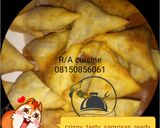 A picture of step 4 of Crispy samosas.