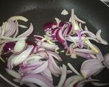 வெஜிடபிள் மயோனைஸ் ரோல்(Vegetable myonaise recipe in tamil) ரெசிபி ஸ்டேப் 1 புகைப்படம்