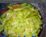 Foto langkah ke 5 dari resep Oseng Labu Siam.