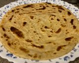 A picture of step 4 of Mazedar crispy paratha.
