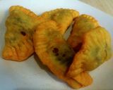 Foto langkah ke 8 dari resep Pastel isi pisang coklat.
