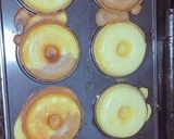 A picture of step 8 of Mini donut cakes:let's go guys.