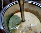 Zöldfüszeres burgonyakrémleves recept fázis 4 fotója