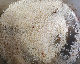 Foto del paso 4 de la receta: Arroz de montaña con butifarra y champiñones