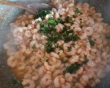 Foto del passaggio 4 della ricetta Bavette ai gamberetti !!