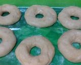 Foto langkah ke 3 dari resep Donat Classic.