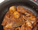 A picture of step 4 of Matar Murg Tahiri.